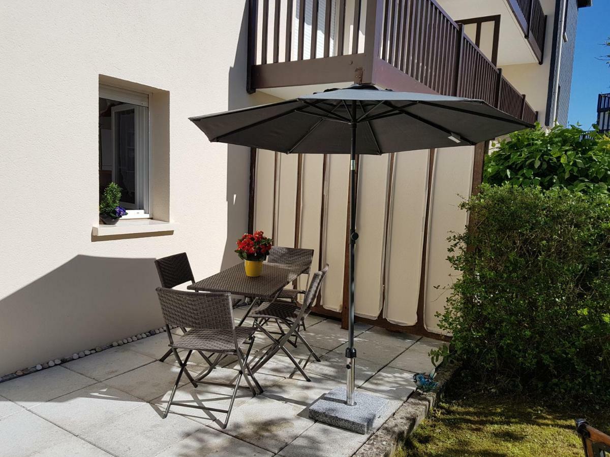 Studio Fleur Marine Apartamento Cabourg Exterior foto
